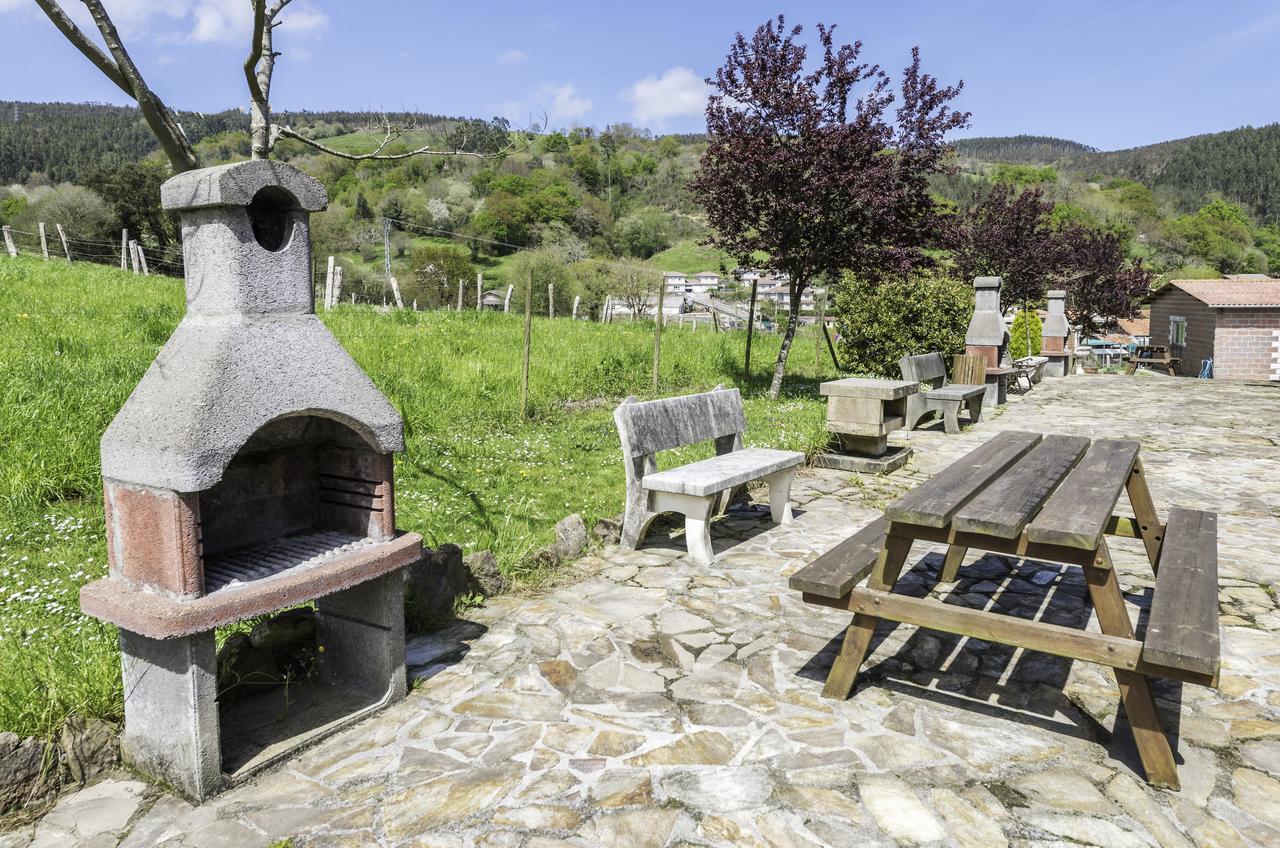 Casa Madrazo Con Piscina Y Parrillas Praves Zewnętrze zdjęcie