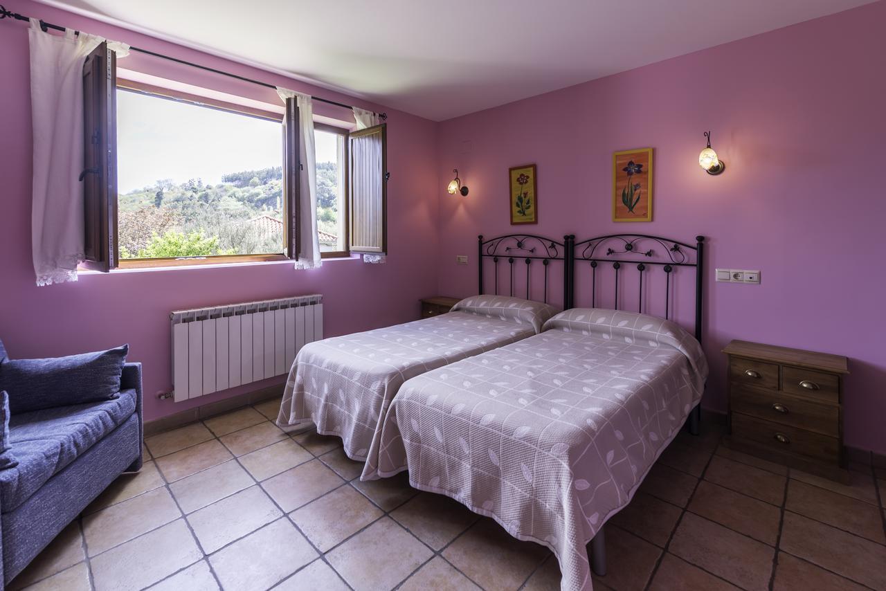 Casa Madrazo Con Piscina Y Parrillas Praves Zewnętrze zdjęcie